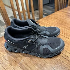 On Cloud Running Shoes Size 12